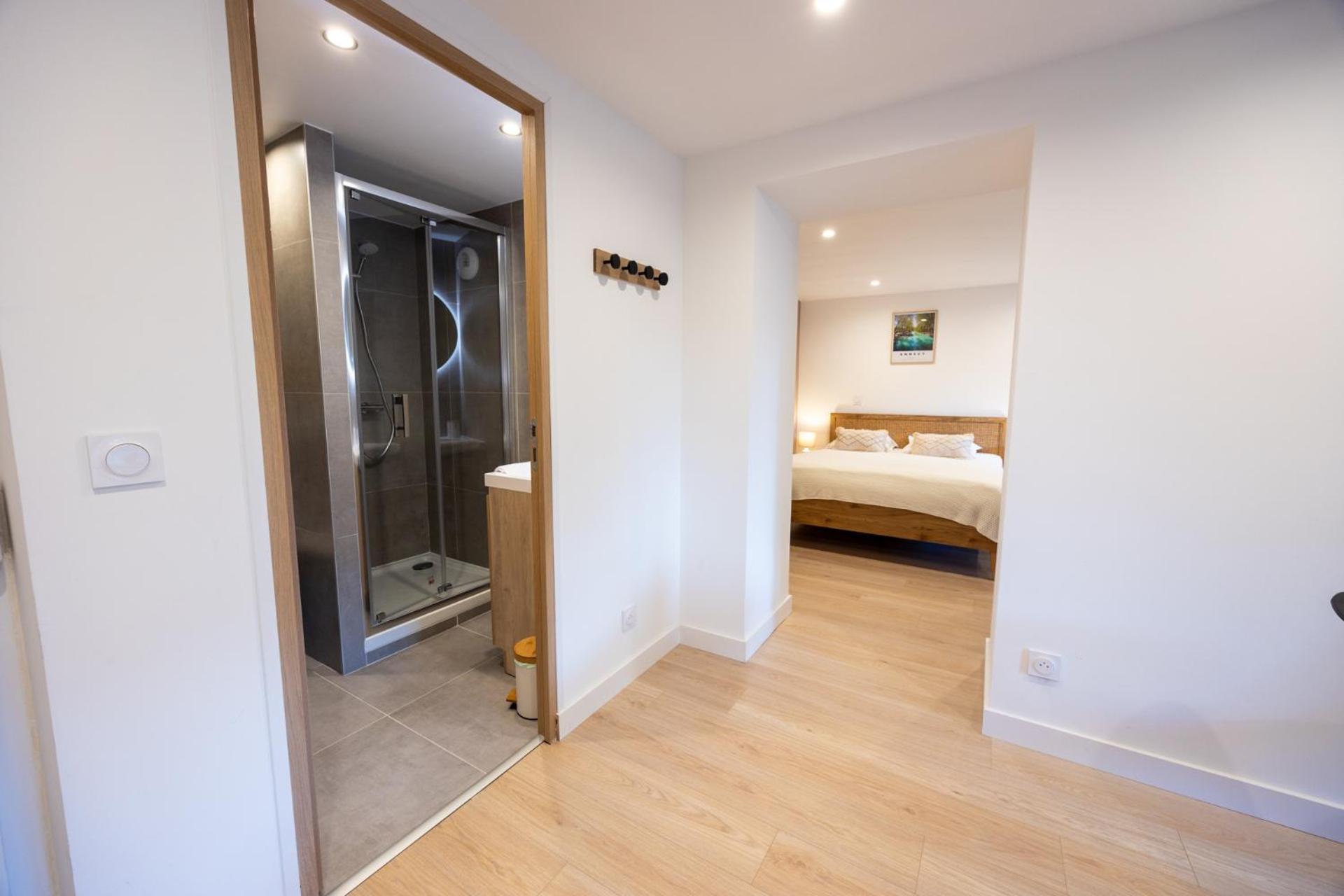 Appartement Destination Royale à Annecy Extérieur photo